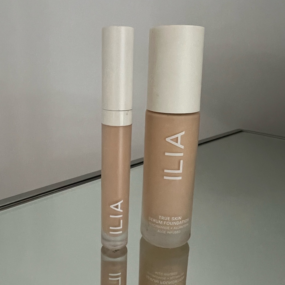 Ilia true skin serum foundation in Sable & concealer in Arrowroot